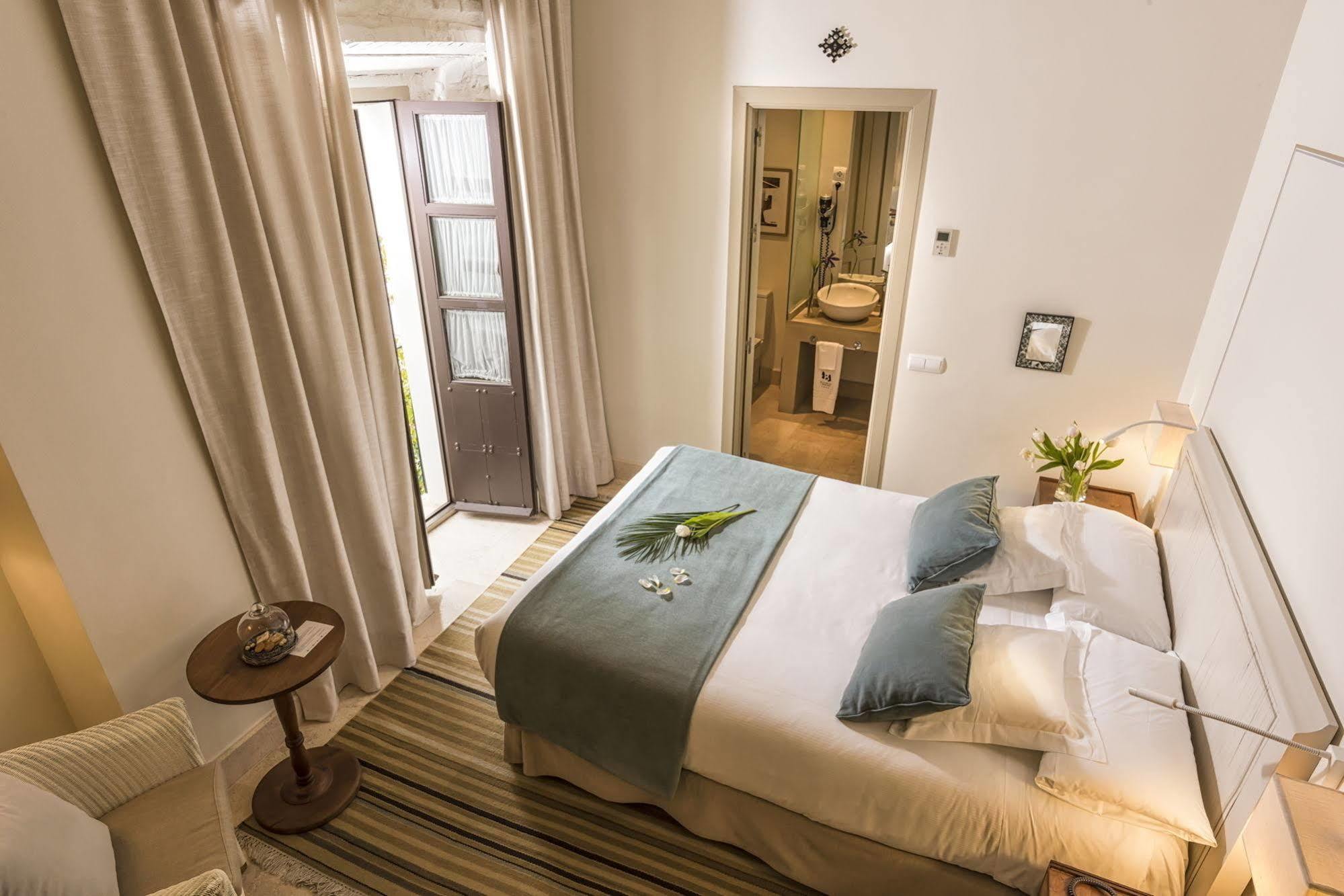 บัลคอน เดอ คอร์โดบา Hotel กอร์โดบา ภายนอก รูปภาพ