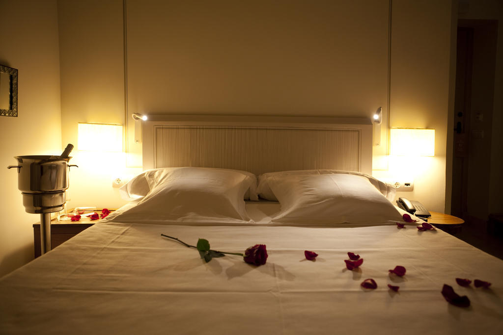 บัลคอน เดอ คอร์โดบา Hotel กอร์โดบา ภายนอก รูปภาพ
