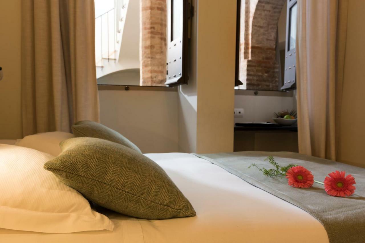 บัลคอน เดอ คอร์โดบา Hotel กอร์โดบา ภายนอก รูปภาพ